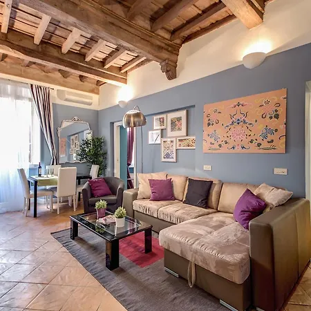 Apartment Elegant And Charming Apt. Navona